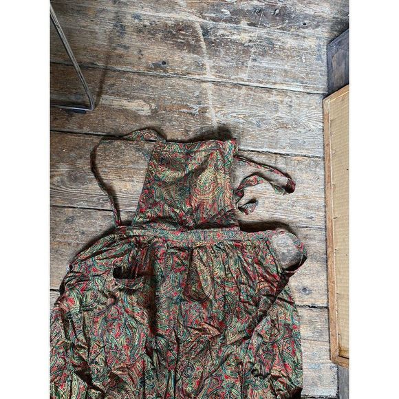 Womens Apron Paisley Gold Red Green Christmas Now Designs - Picture 2 of 9